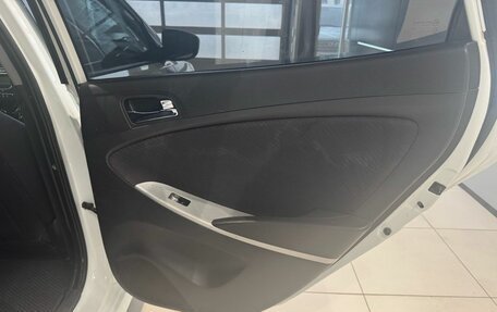 Hyundai Solaris II рестайлинг, 2012 год, 499 000 рублей, 10 фотография