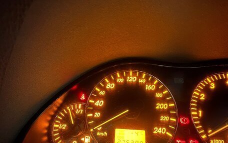 Toyota Avensis III рестайлинг, 2004 год, 630 000 рублей, 6 фотография