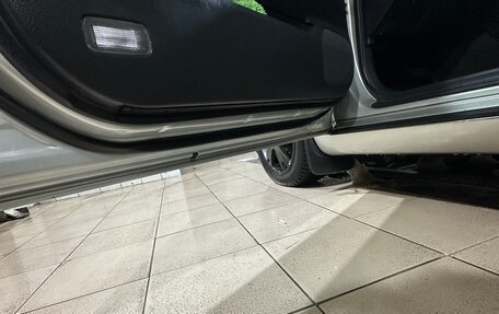 Toyota Avensis III рестайлинг, 2004 год, 630 000 рублей, 11 фотография