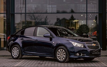 Chevrolet Cruze II, 2011 год, 795 000 рублей, 3 фотография