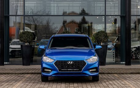 Hyundai Solaris II рестайлинг, 2017 год, 1 295 000 рублей, 2 фотография