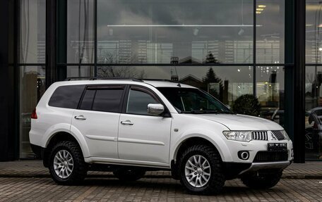 Mitsubishi Pajero Sport II рестайлинг, 2013 год, 1 595 000 рублей, 3 фотография