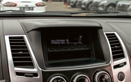 Mitsubishi Pajero Sport II рестайлинг, 2013 год, 1 595 000 рублей, 14 фотография