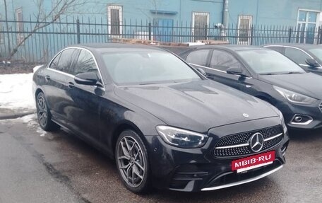 Mercedes-Benz E-Класс, 2021 год, 4 900 000 рублей, 2 фотография