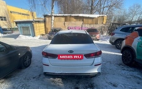KIA Optima IV, 2019 год, 980 000 рублей, 4 фотография