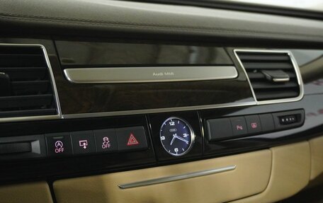 Audi A8, 2013 год, 1 879 000 рублей, 13 фотография