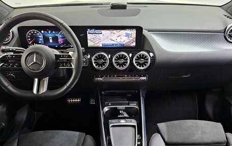 Mercedes-Benz GLA, 2024 год, 4 745 000 рублей, 5 фотография