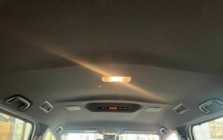 Toyota Noah III, 2019 год, 2 080 000 рублей, 21 фотография