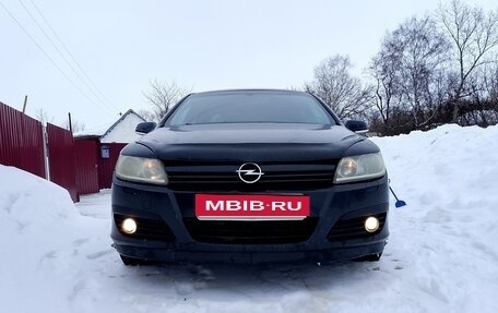 Opel Astra H, 2005 год, 350 000 рублей, 1 фотография