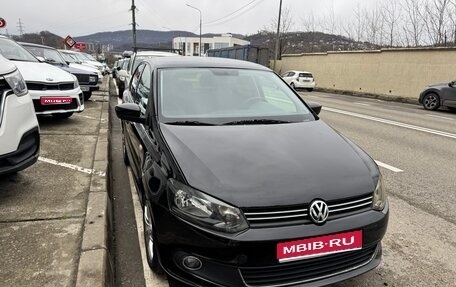 Volkswagen Polo VI (EU Market), 2011 год, 730 000 рублей, 1 фотография