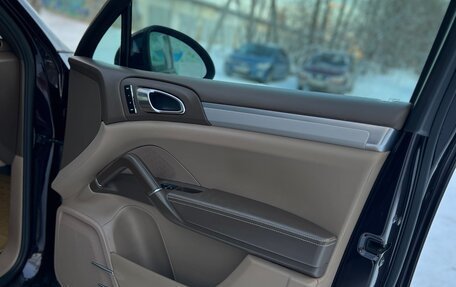 Porsche Cayenne III, 2011 год, 2 600 000 рублей, 14 фотография