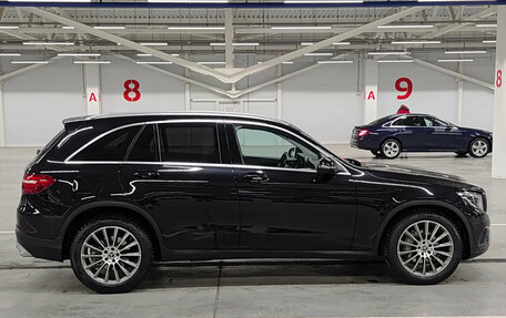 Mercedes-Benz GLC, 2017 год, 3 000 000 рублей, 4 фотография