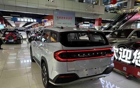 Hyundai ix35, 2023 год, 2 490 000 рублей, 2 фотография