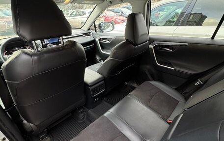 Toyota RAV4, 2022 год, 3 550 000 рублей, 15 фотография