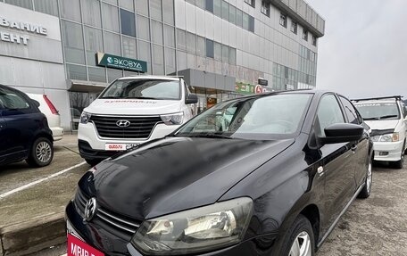 Volkswagen Polo VI (EU Market), 2011 год, 730 000 рублей, 3 фотография