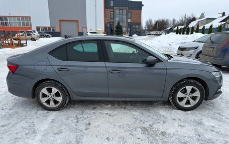 Skoda Octavia IV, 2020 год, 2 200 000 рублей, 5 фотография