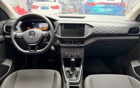 Volkswagen T-Cross I, 2022 год, 1 460 000 рублей, 15 фотография