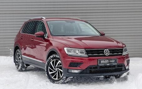 Volkswagen Tiguan II, 2018 год, 2 950 000 рублей, 3 фотография