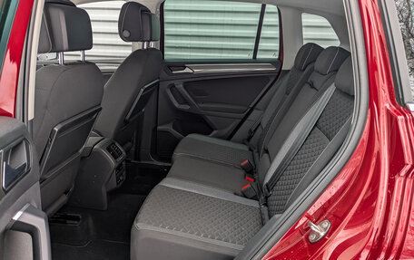 Volkswagen Tiguan II, 2018 год, 2 950 000 рублей, 12 фотография