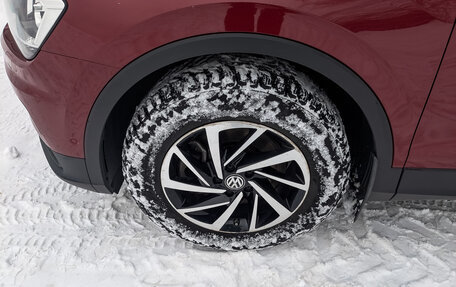 Volkswagen Tiguan II, 2018 год, 2 950 000 рублей, 18 фотография