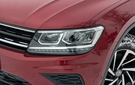 Volkswagen Tiguan II, 2018 год, 2 950 000 рублей, 17 фотография