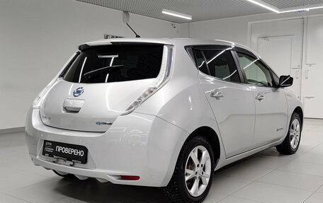 Nissan Leaf I, 2016 год, 979 000 рублей, 5 фотография