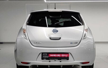 Nissan Leaf I, 2016 год, 979 000 рублей, 6 фотография
