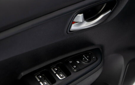 KIA Rio IV, 2022 год, 1 648 000 рублей, 14 фотография