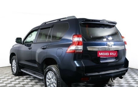 Toyota Land Cruiser Prado 150 рестайлинг 2, 2014 год, 3 599 000 рублей, 7 фотография