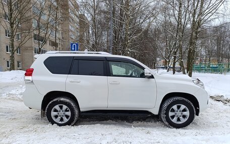 Toyota Land Cruiser Prado 150 рестайлинг 2, 2012 год, 2 390 000 рублей, 4 фотография
