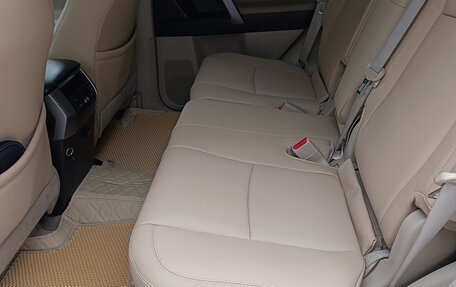 Toyota Land Cruiser Prado 150 рестайлинг 2, 2012 год, 2 390 000 рублей, 17 фотография