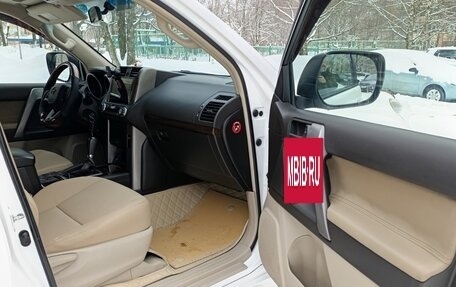 Toyota Land Cruiser Prado 150 рестайлинг 2, 2012 год, 2 390 000 рублей, 10 фотография