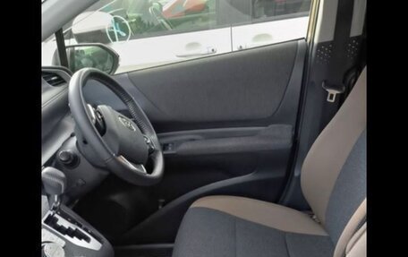 Toyota Sienta II, 2020 год, 1 500 000 рублей, 32 фотография