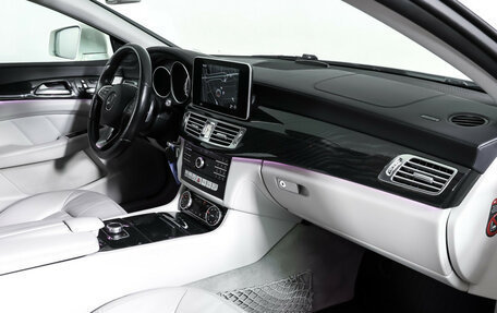 Mercedes-Benz CLS, 2017 год, 3 360 000 рублей, 10 фотография