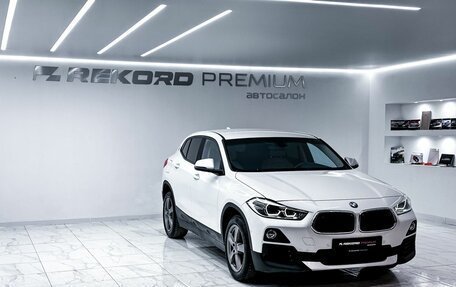 BMW X2, 2019 год, 2 330 000 рублей, 2 фотография