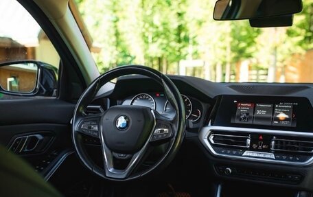 BMW 3 серия, 2020 год, 2 890 000 рублей, 7 фотография