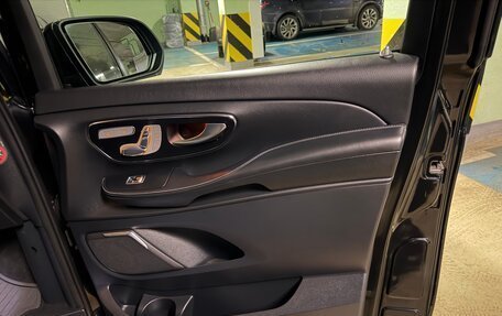 Mercedes-Benz V-Класс, 2017 год, 7 000 000 рублей, 10 фотография