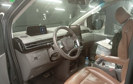 Hyundai Staria, 2022 год, 4 990 000 рублей, 14 фотография