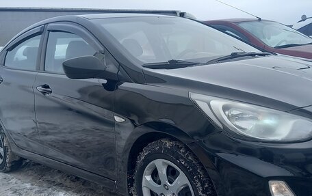 Hyundai Solaris II рестайлинг, 2014 год, 650 000 рублей, 5 фотография