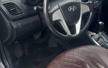 Hyundai Solaris II рестайлинг, 2014 год, 650 000 рублей, 7 фотография