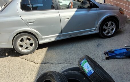 Toyota Echo, 2000 год, 395 000 рублей, 3 фотография