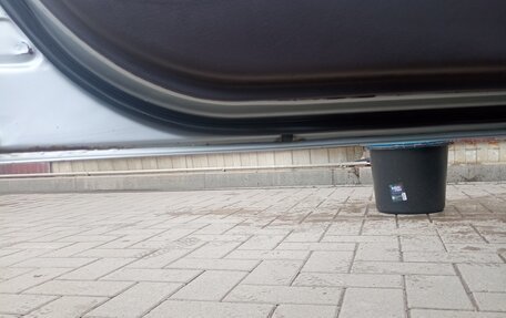 Toyota Platz, 2000 год, 330 000 рублей, 13 фотография