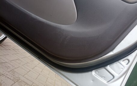 Toyota Platz, 2000 год, 330 000 рублей, 12 фотография