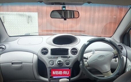 Toyota Platz, 2000 год, 330 000 рублей, 6 фотография