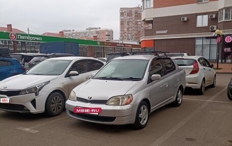 Toyota Platz, 2000 год, 330 000 рублей, 19 фотография