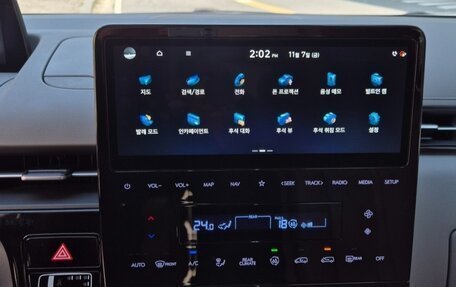 Hyundai Staria, 2024 год, 6 100 000 рублей, 12 фотография