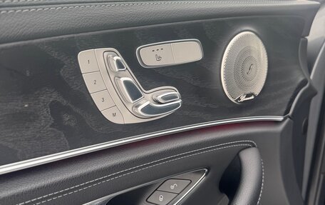 Mercedes-Benz E-Класс, 2021 год, 4 500 000 рублей, 21 фотография