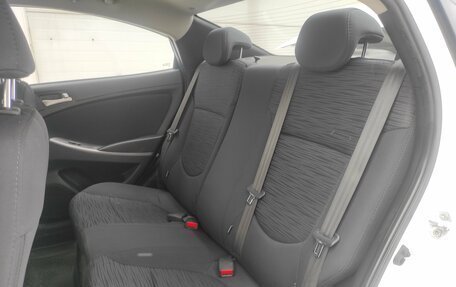 Hyundai Solaris II рестайлинг, 2015 год, 599 000 рублей, 11 фотография