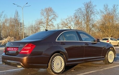 Mercedes-Benz S-Класс, 2011 год, 1 400 000 рублей, 3 фотография