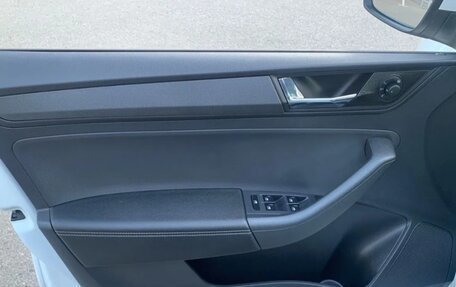 Skoda Rapid II, 2020 год, 1 420 000 рублей, 2 фотография